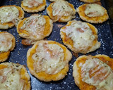 Foto del paso 8 de la receta: Pizzetas caseras (no fallan en un picnic)