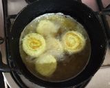 A picture of step 7 of Green chickpeas spiral kachori.