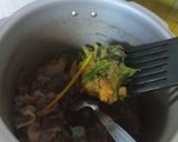 Foto langkah ke 4 dari resep Soto Daging Padang.