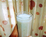 A picture of step 1 of CucumberBanana Smoothie.