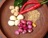 Foto langkah ke 2 dari resep Ayam kampung bumbu kampung.