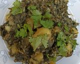 A picture of step 2 of Palak aloo ki bhaji.