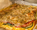Foto del paso 2 de la receta: Tortilla de calabacín al horno con jamón y queso