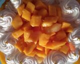 A picture of step 3 of Mango glaze cake.
