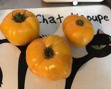 Une image de l'étape 1 de Tomates ananas margold farcies brousse corse,crevettes roses et concombre noa.