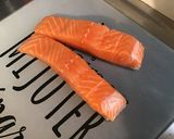 Une image de l'étape 1 de Pavés de saumon grillés aux épices et aneth.