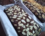 Foto langkah ke 8 dari resep Brownies Shiny Crust.