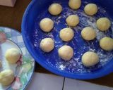 Foto langkah ke 5 dari resep Donat kentang menul super empuk.