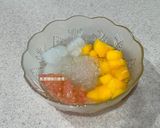 A picture of step 11 of Mango Pomelo Sago Dessert.