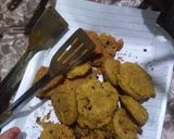 A picture of step 3 of Laddu pithi with chutney.