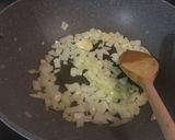 A picture of step 2 of Copy of Christie's comfort carbonara!.
