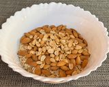 A picture of step 4 of Healthy Granola Bars.