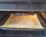 Foto del paso 3 de la receta: Empanada de bonito y cebolla caramelizada con masa filo