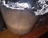 A picture of step 2 of Buns pie.