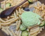 Foto del passaggio 7 della ricetta Maccheroni crema di zucchine e speck