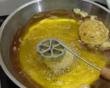 Foto langkah ke 7 dari resep Peyek Kacang Kembang Goyang.