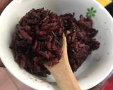 紫米泡菜蛋捲的食譜步驟1照片