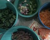 Foto langkah ke 1 dari resep Mie goreng udang pedas enak.