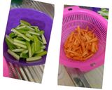 Foto langkah ke 1 dari resep Acar kuning mentimun.