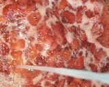 Foto langkah ke 3 dari resep Selai Strawberry.