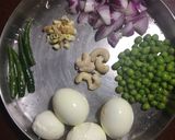 A picture of step 1 of Egg Methi Matar Malai.