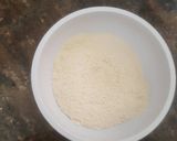A picture of step 2 of Juchipila-Style Gorditas.