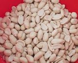 A picture of step 1 of Salted Garlic Peanuts.
