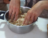 Foto del paso 2 de la receta: Crumble de avena sin gluten con fresas y salsa de chocolate