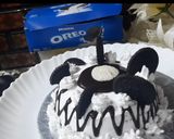 A picture of step 9 of Oreo chocolate cake.