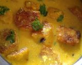 A picture of step 4 of Kadhi pakoda.