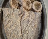 Foto del paso 6 de la receta: Rabas tiernizadas fritas convencional, con papas y batatas con hierbas, y fritas en aire