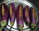 बैंगन की कलौंजी (Baingan ki Kalonji recipe in Hindi) रेसिपी चरण 3 फोटो