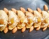 सेव गुलकंद स्टफ्ड गुजिया (Sev Gulkand stuffed Gujiya recipe in Hindi) रेसिपी चरण 7 फोटो
