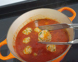 Foto del paso 5 de la receta: Albóndigas en salsa de tomate picante