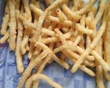 Foto langkah ke 6 dari resep Stik Singkong Keju.