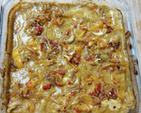 Foto del paso 5 de la receta: Filete de Cazón Horneado en Crema de Cebolla