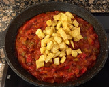 Foto del paso 12 de la receta: Pisto con patatas y huevo