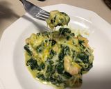 Foto del paso 6 de la receta: Espinacas con gambas y queso