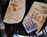 A picture of step 5 of Meetha paratha.
