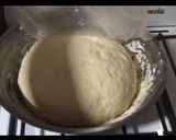 Foto del paso 5 de la receta: Medialunas