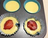Foto del paso 2 de la receta: Muffins de vainilla con corazón de Frutillas