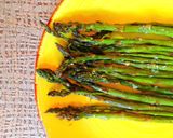Foto del paso 5 de la receta: Espárragos trigueros al horno 🌿