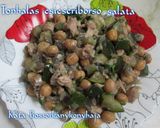 Tonhalas csicseriborsó saláta recept fázis 4 fotója