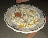 A picture of step 3 of Poori chat.