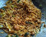 Foto langkah ke 4 dari resep Mie Aceh (#pr_mangatThat).