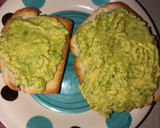 Foto del paso 3 de la receta: Desayuno con huevos revueltos 👌
