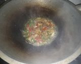 Foto langkah ke 2 dari resep Tumis jamur saus tiram.