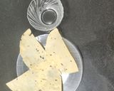 ચીઝલિંગ મસાલા પાપડ કોન્સ (Cheeseling Masala Papad Cones Recipe In Gujarati) રેસીપી સ્ટેપ2ફોટો