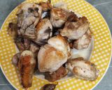 Foto del paso 6 de la receta: Pollo al ajillo con cava