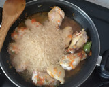 Foto del paso 2 de la receta: Arroz con pollo del tío Abeto